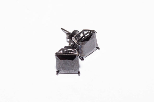 Solitaire Square Shaped Black Studs .925